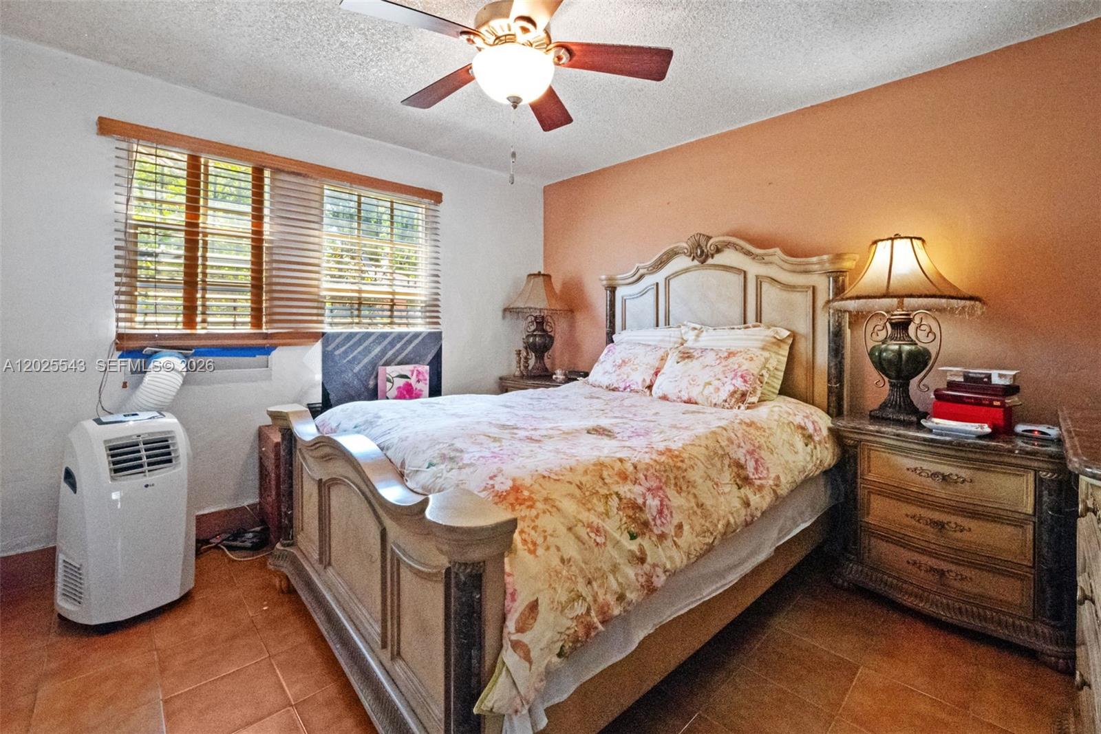 SANTA CLARA SUB - Residential