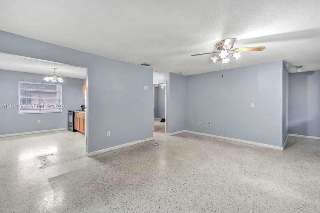 LAWRENCE ESTATE EAST ADDN - Residential Income