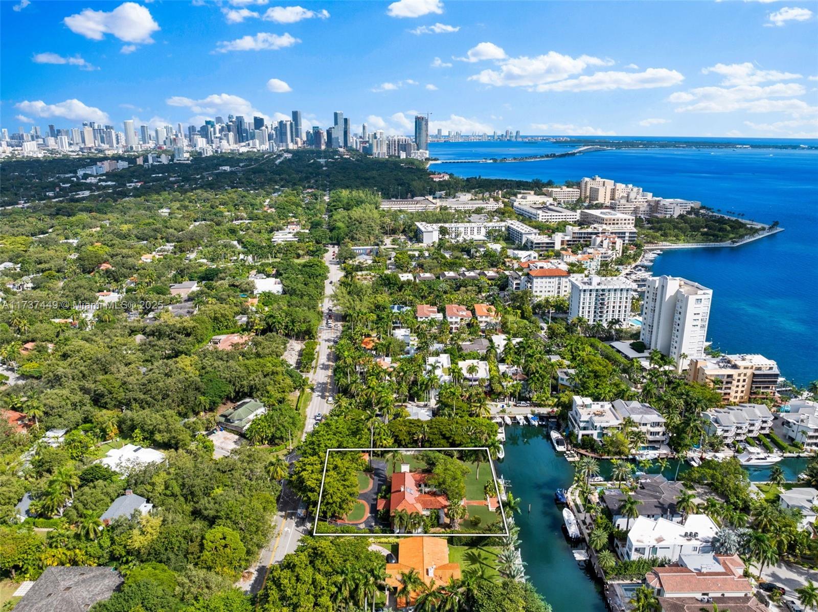 1716 S Bayshore Dr