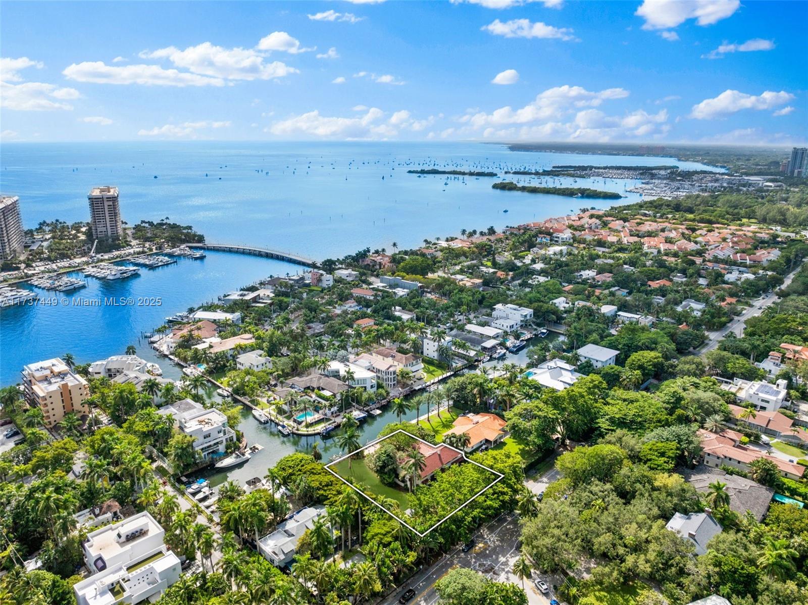 1716 S Bayshore Dr