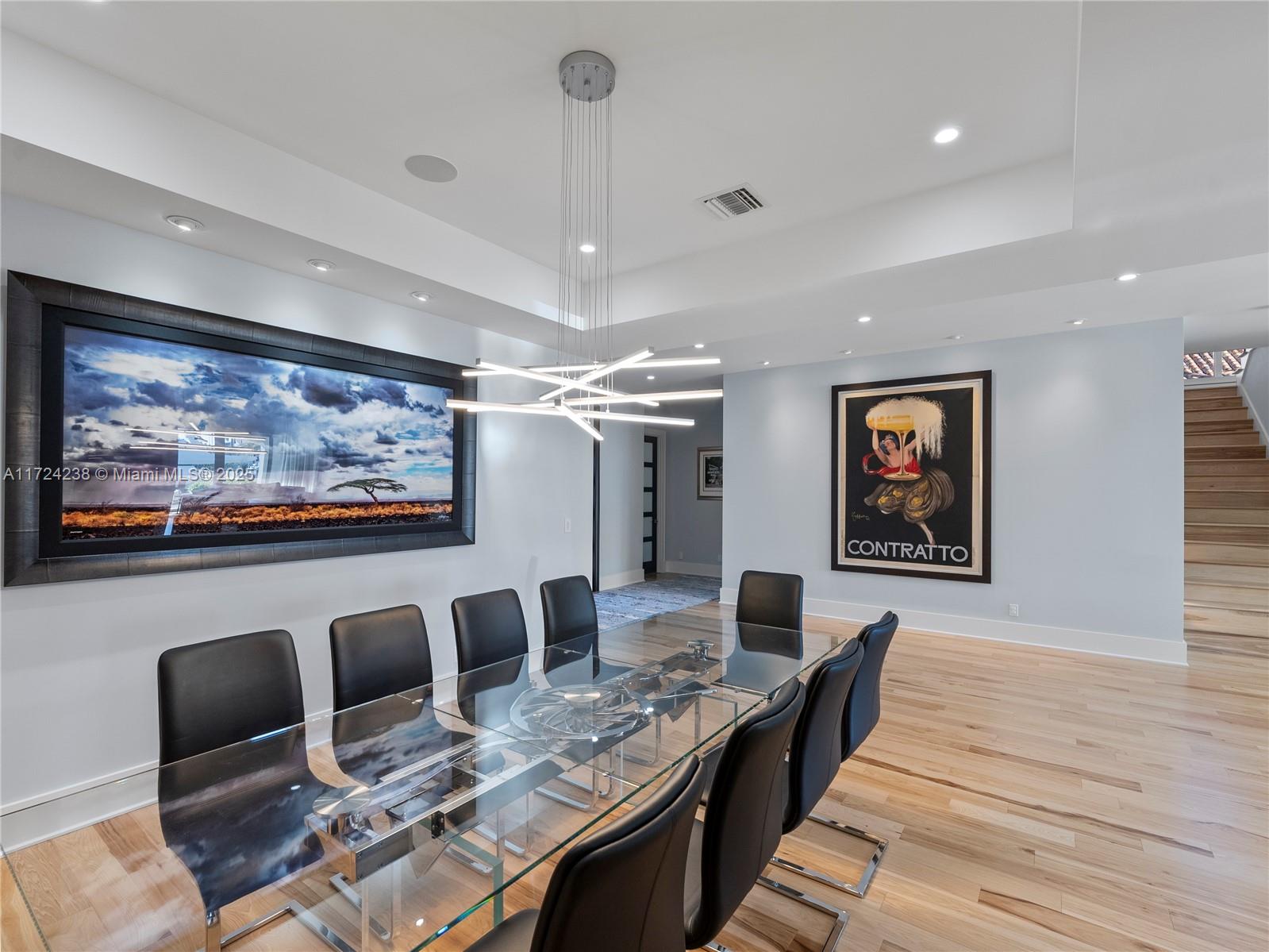 RIO VISTA ISLES - Residential