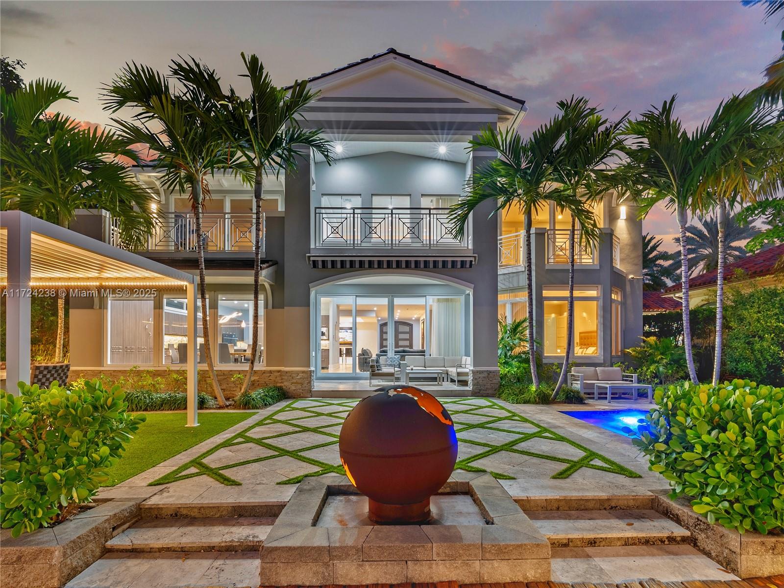 RIO VISTA ISLES - Residential