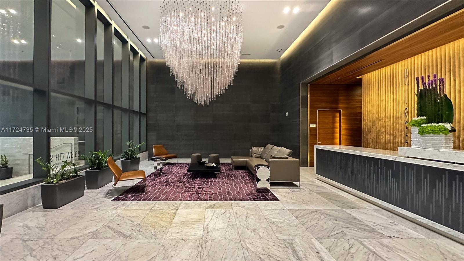 RISE CONDO - Residential