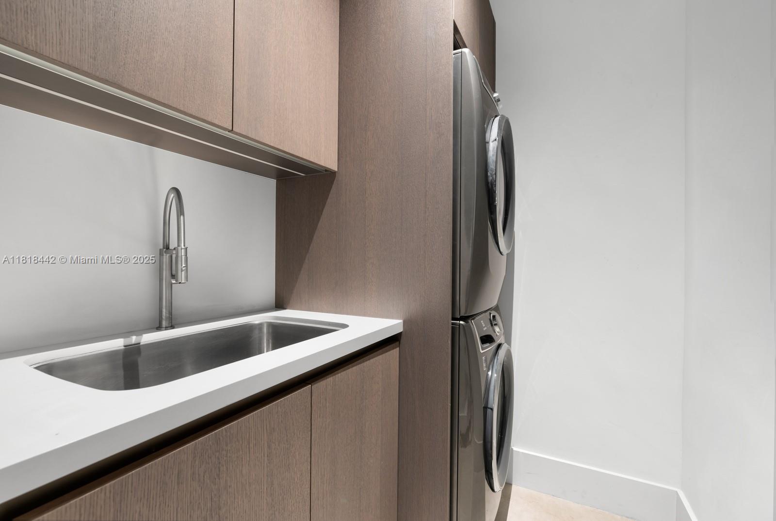 GRIFFFING BISC PK EST AMD - Residential Lease