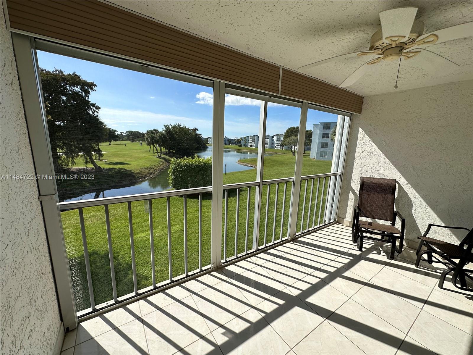 7800 Nw 18th St 203, Margate, Broward County, Florida - 2 Bedrooms  
2 Bathrooms - 
