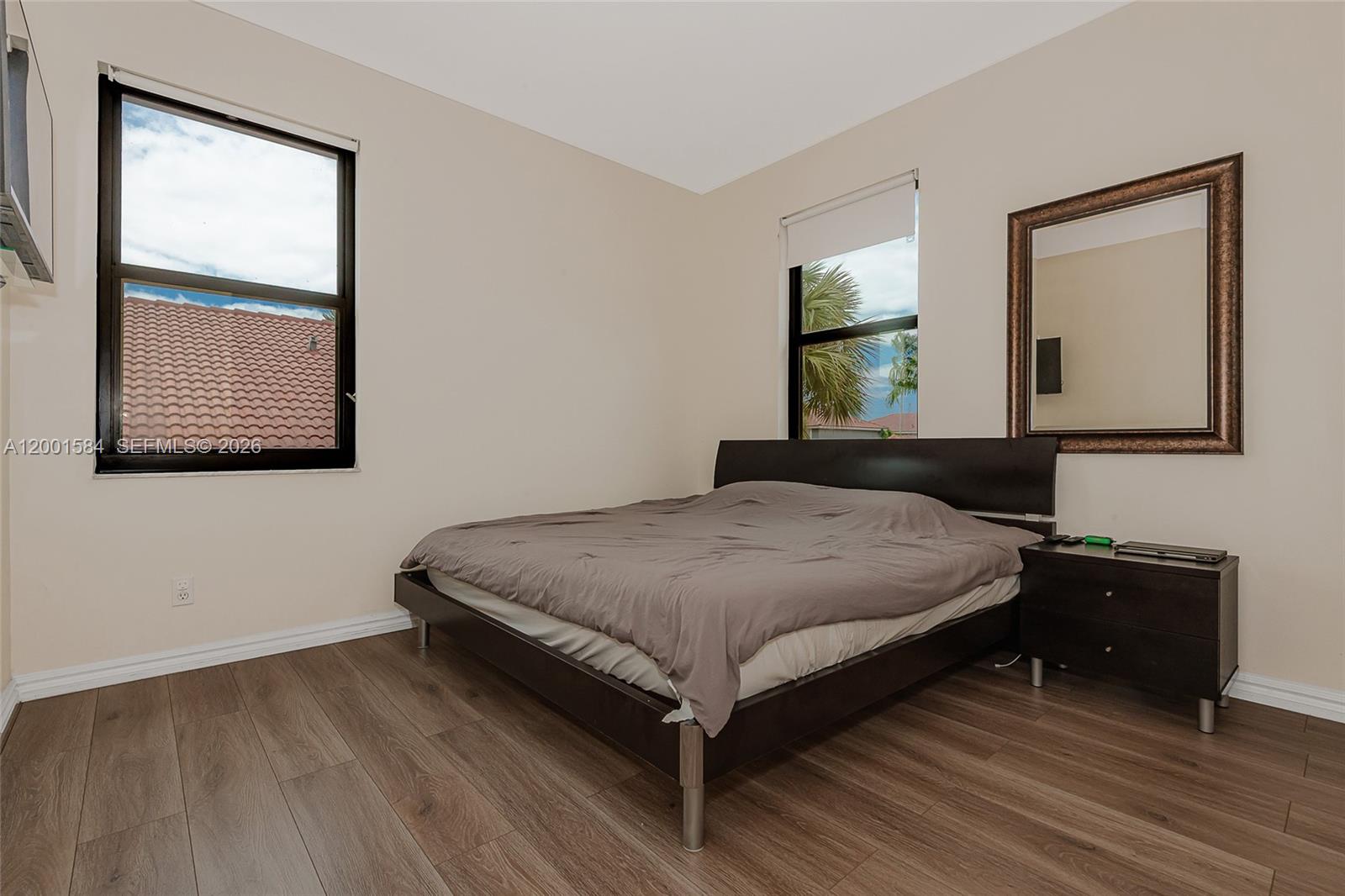 MAPLE RIDGE - Residential