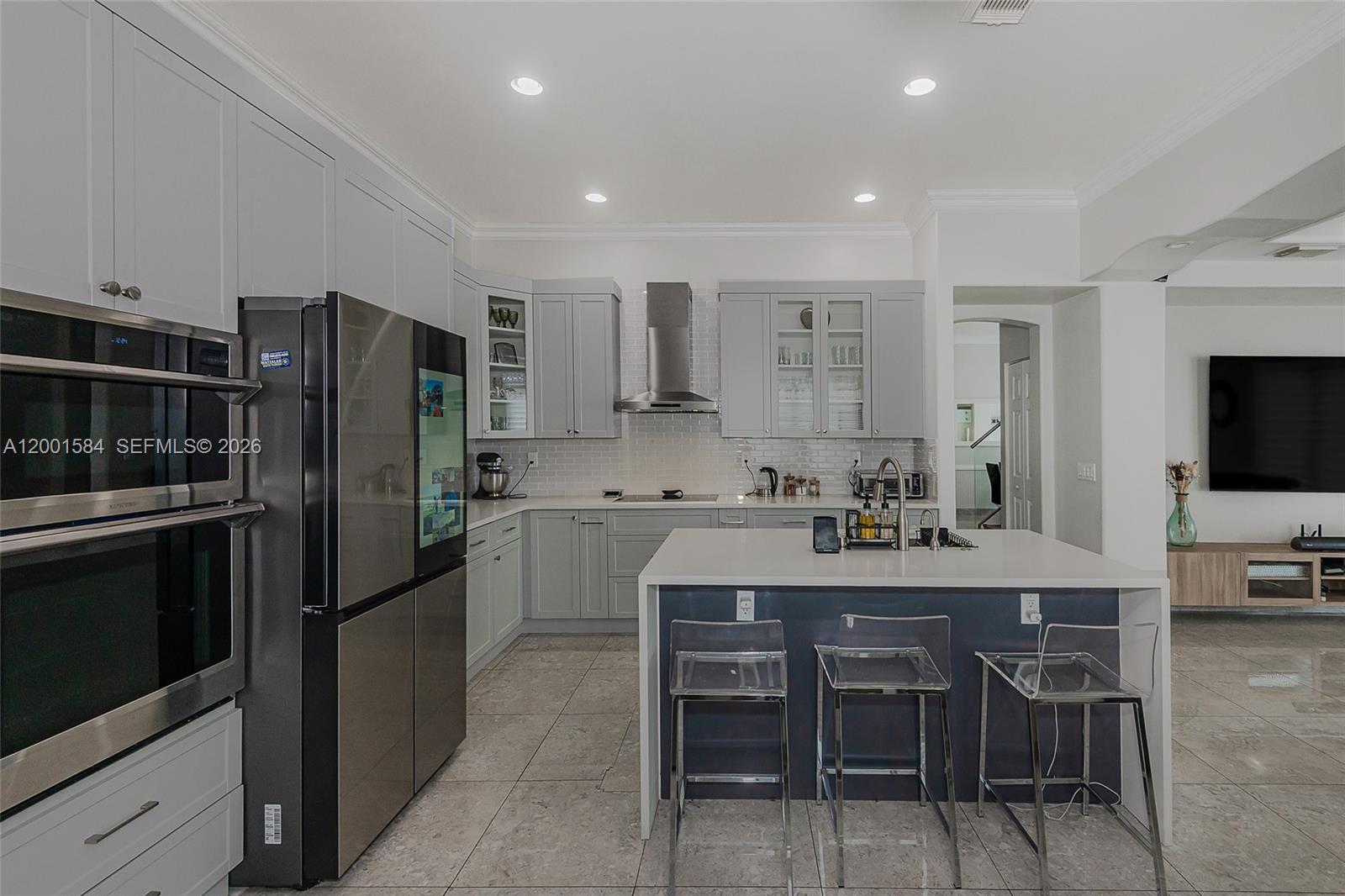 MAPLE RIDGE - Residential