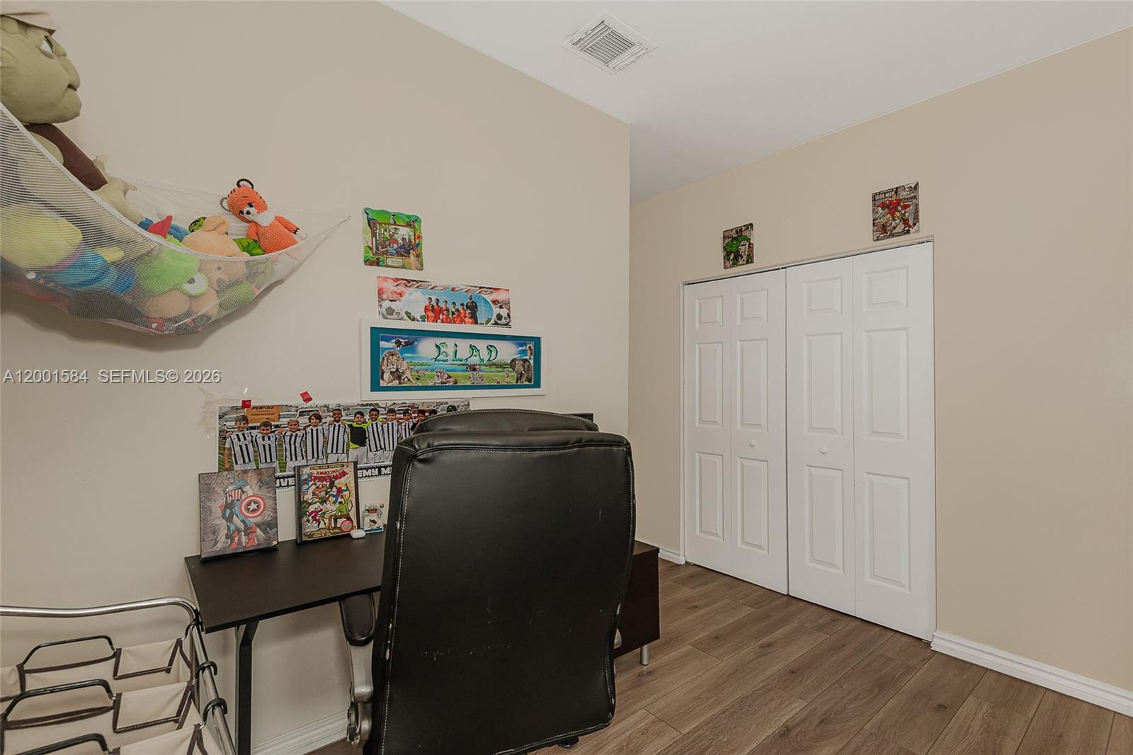 MAPLE RIDGE - Residential