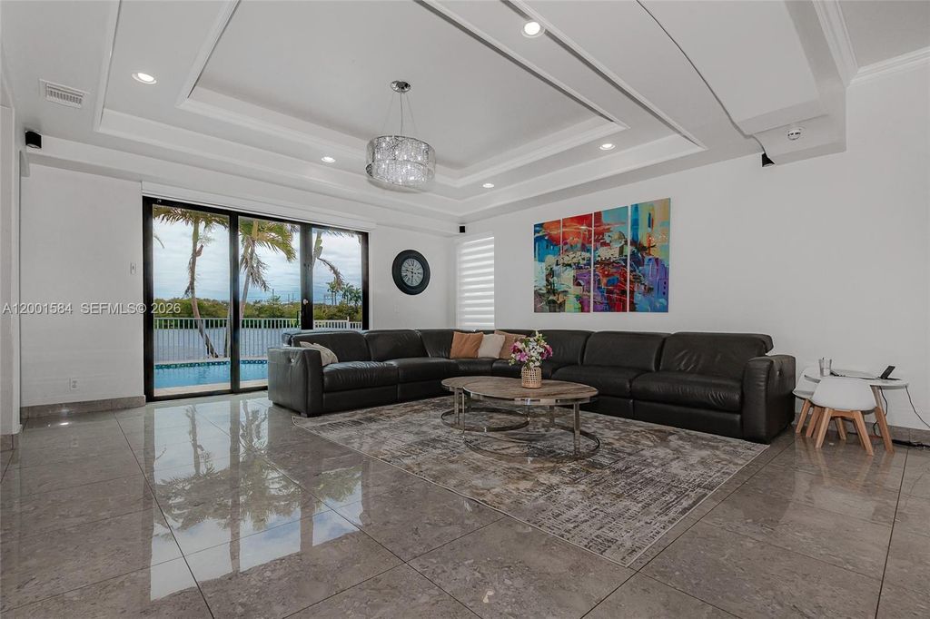 Photo of 5235 SW 38th Ave, Hollywood, FL 33312 (MLS # A12001584)