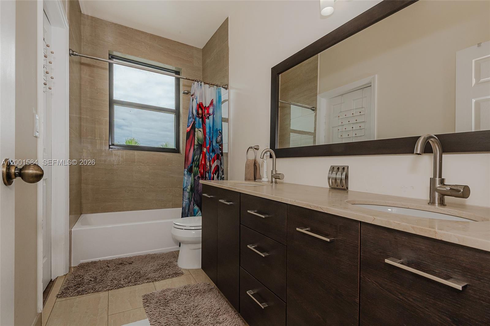 MAPLE RIDGE - Residential