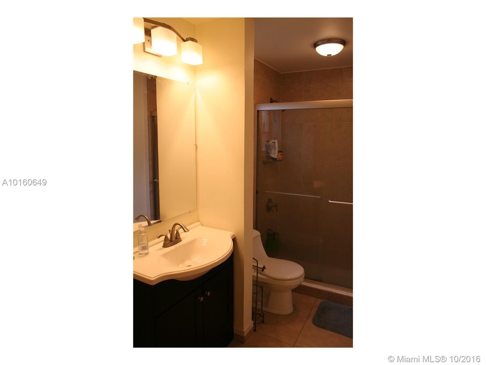 Oakview Condo - Residential Lease