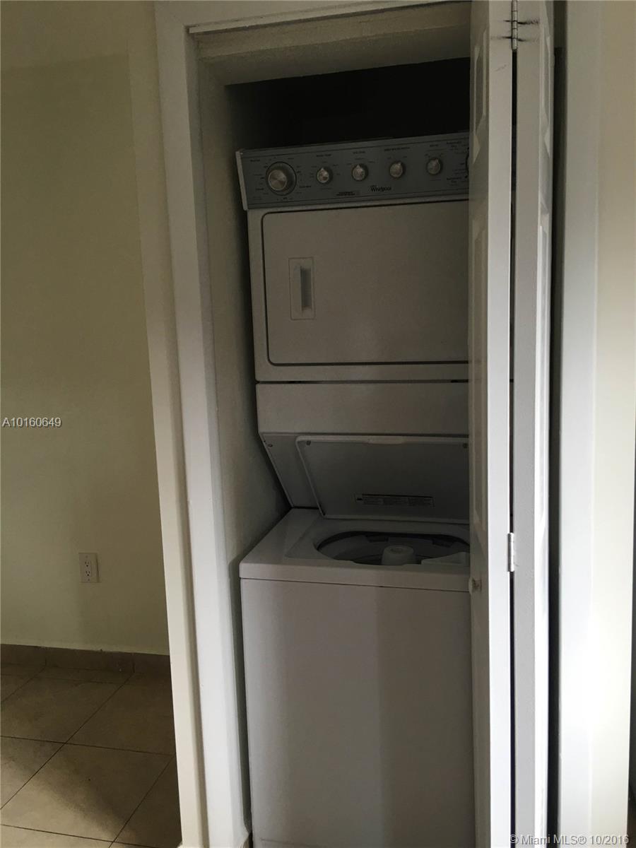 Oakview Condo - Residential Lease