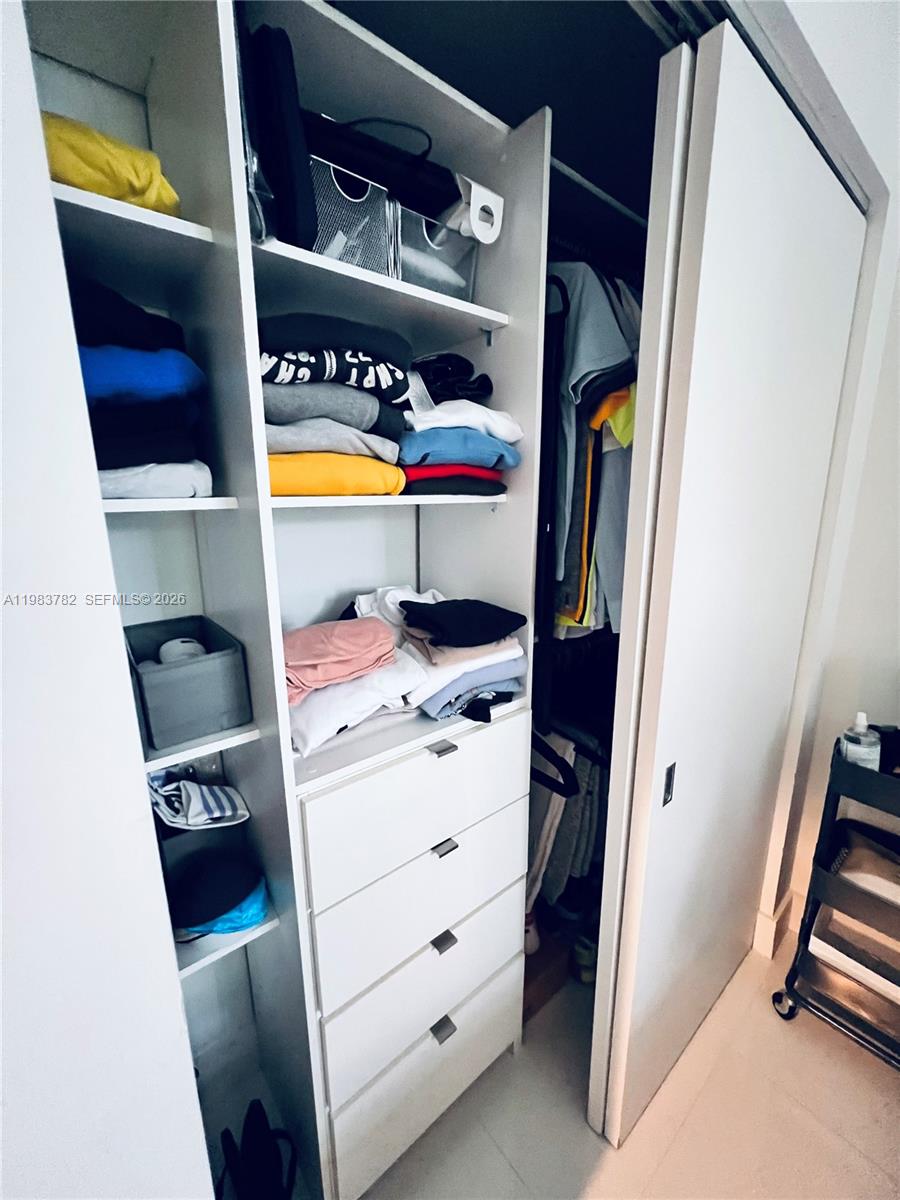 THE HARBOUR North - Residential