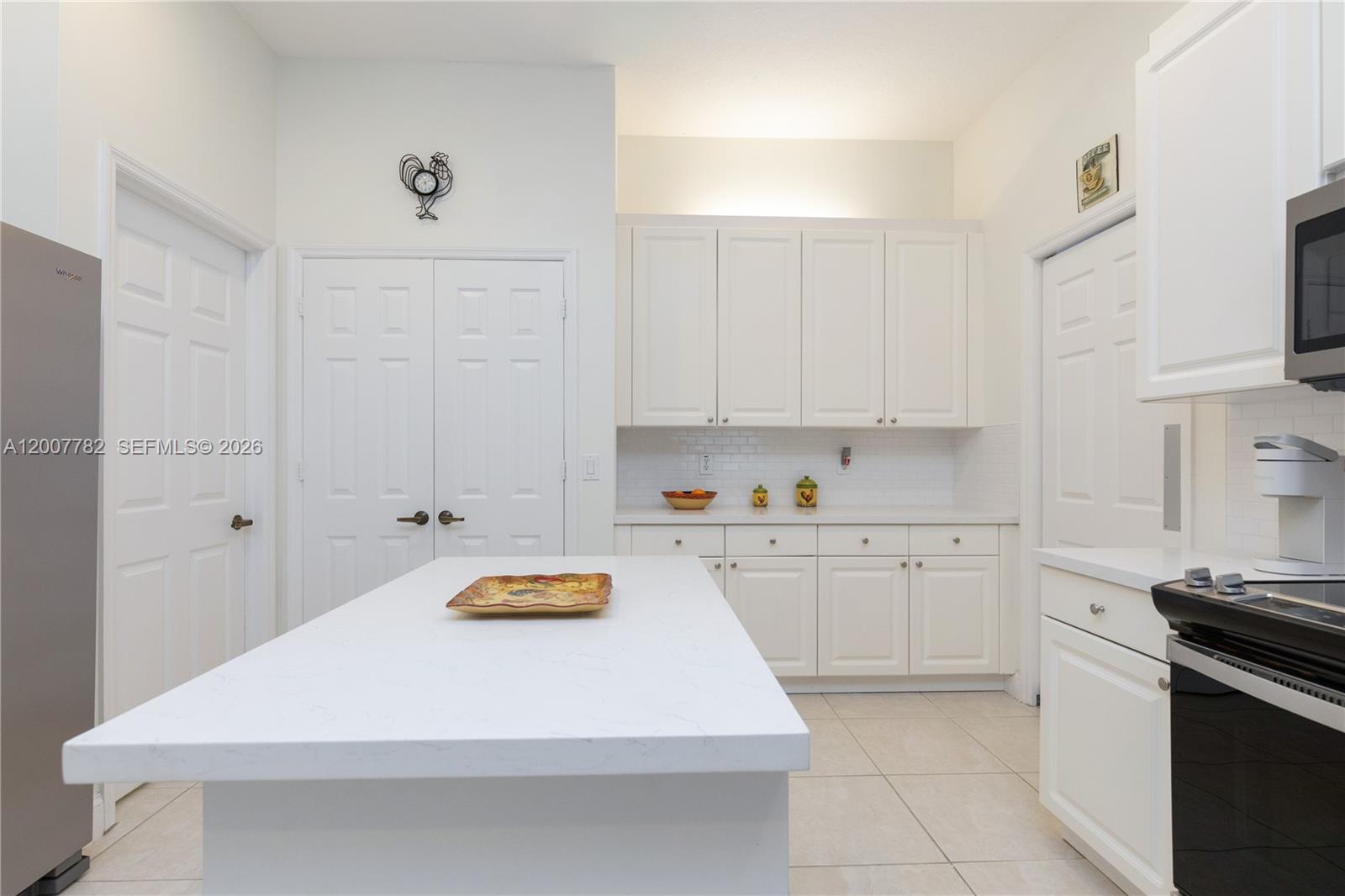 PASADENA AT PEMBROKE SHOR - Residential