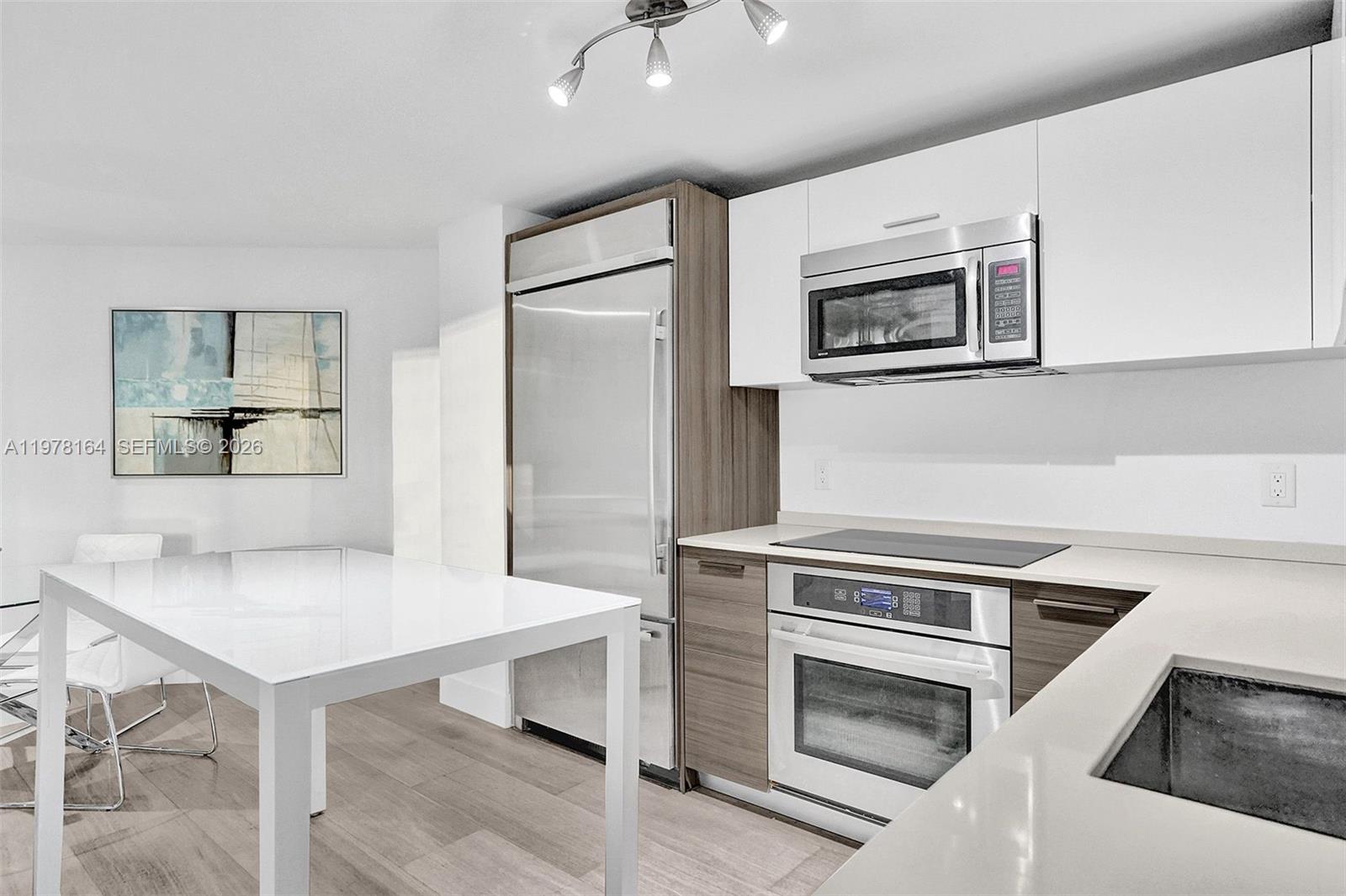 BRICKELLHOUSE CONDO - Residential Lease
