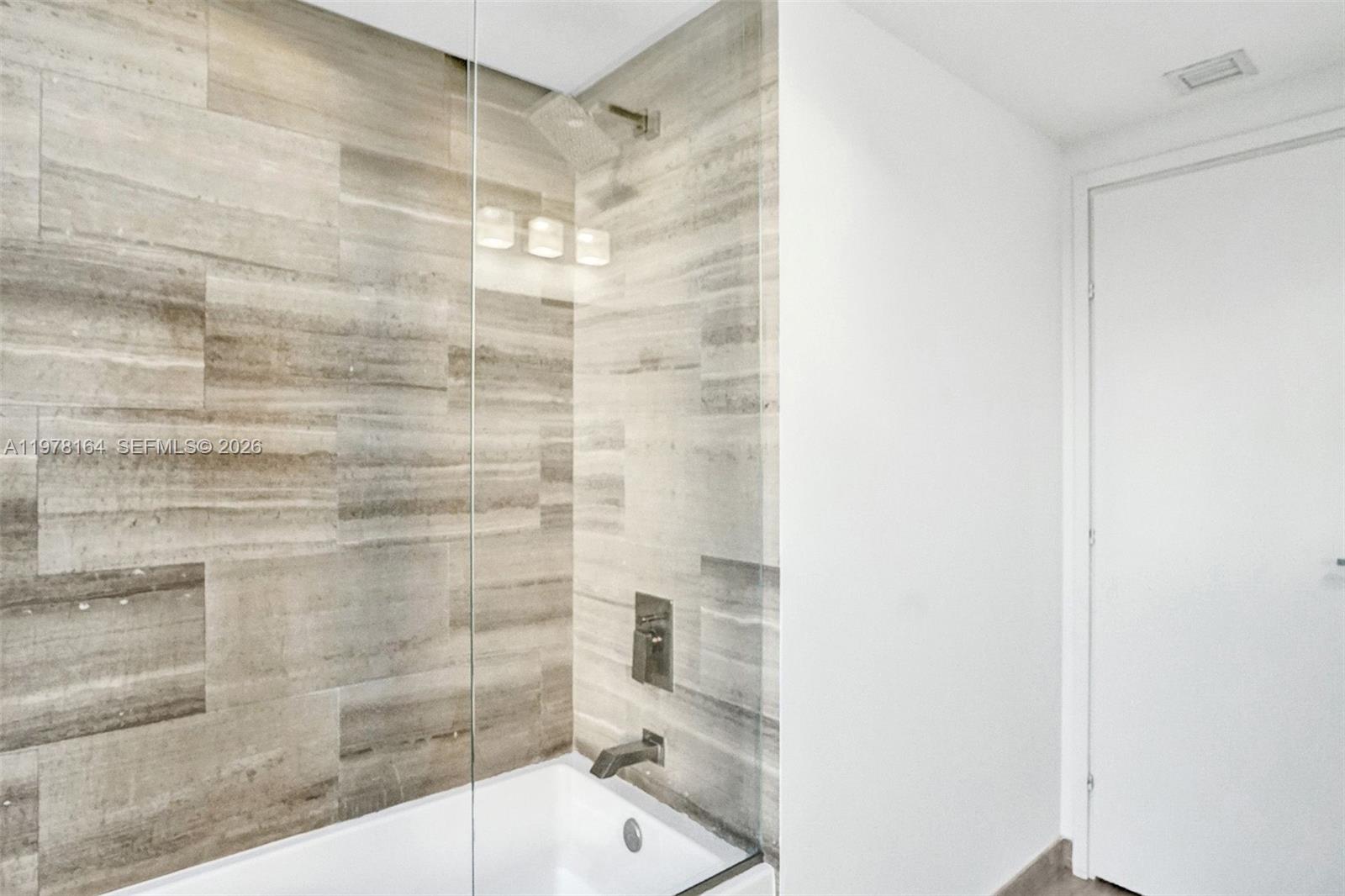 BRICKELLHOUSE CONDO - Residential Lease