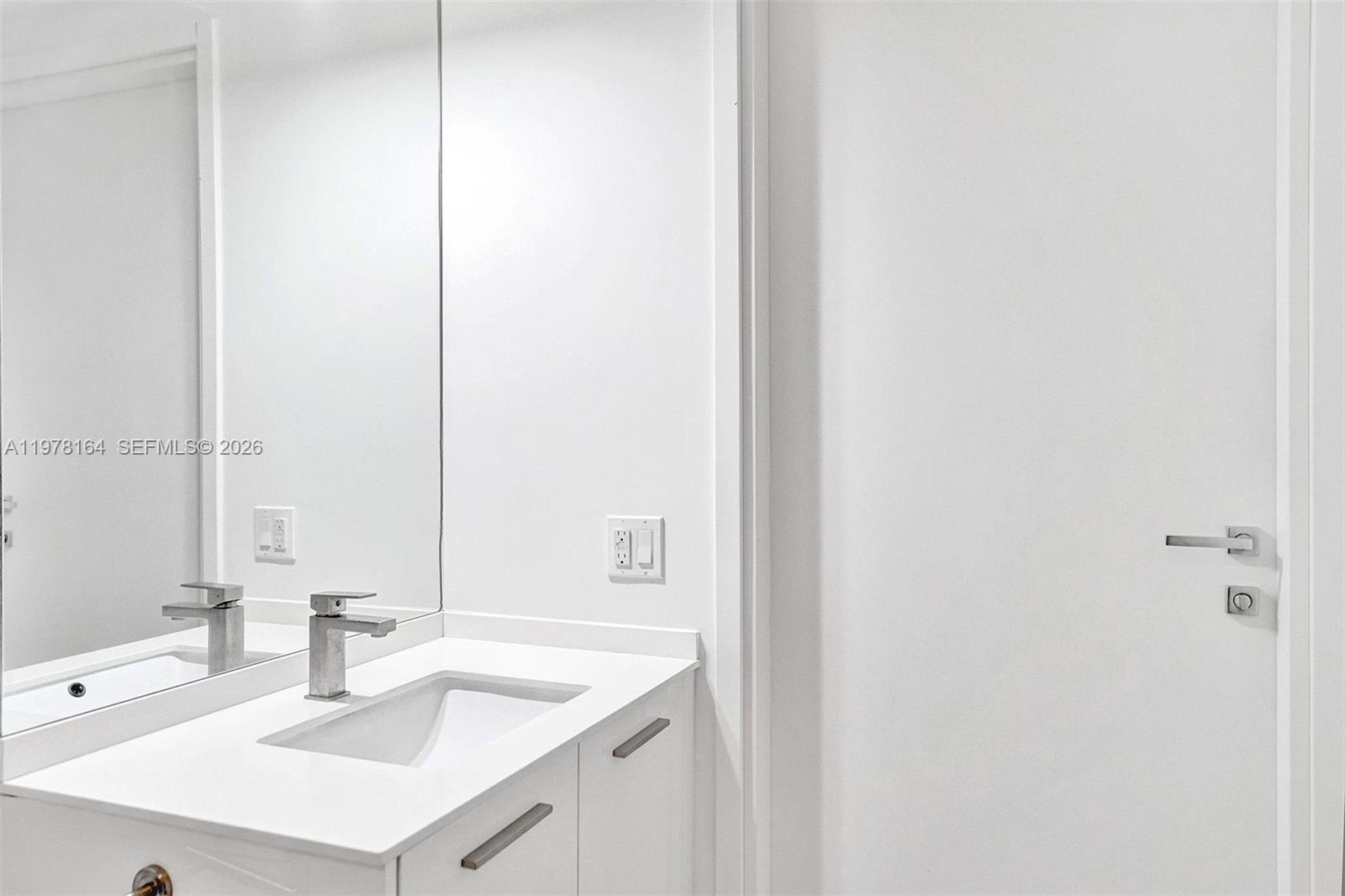 BRICKELLHOUSE CONDO - Residential Lease