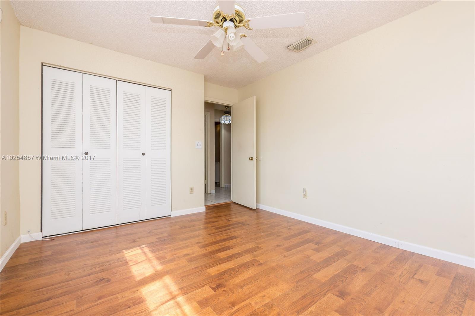 JUNIPER AT THE HAMMOCKS - Residential