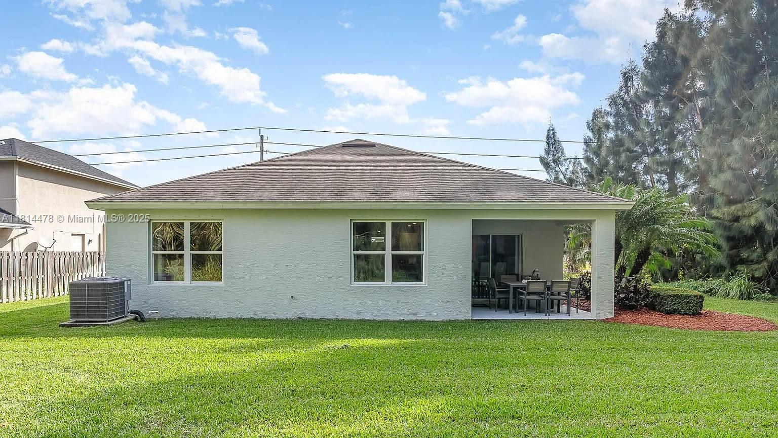 PORT ST LUCIE SECTION 15 - Residential Lease