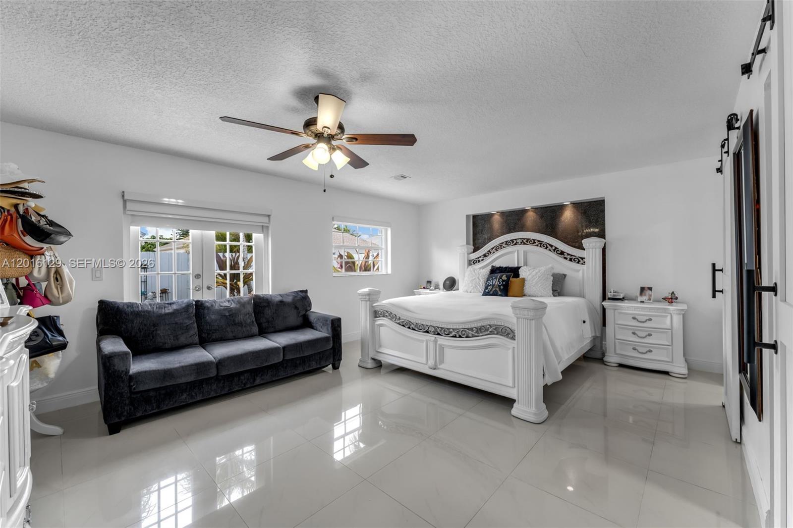 AMERICAN HOMES - Residential