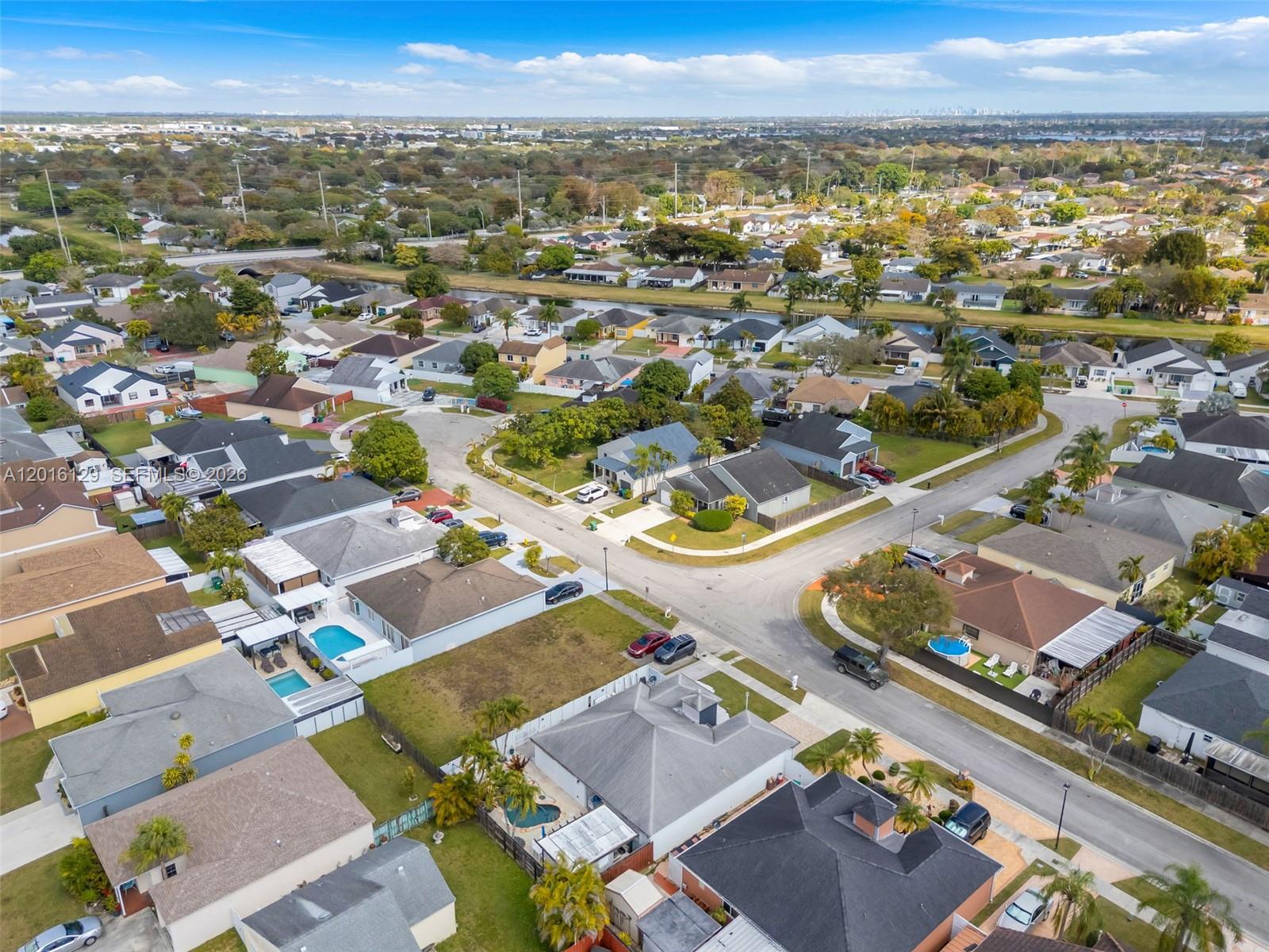 AMERICAN HOMES - Residential