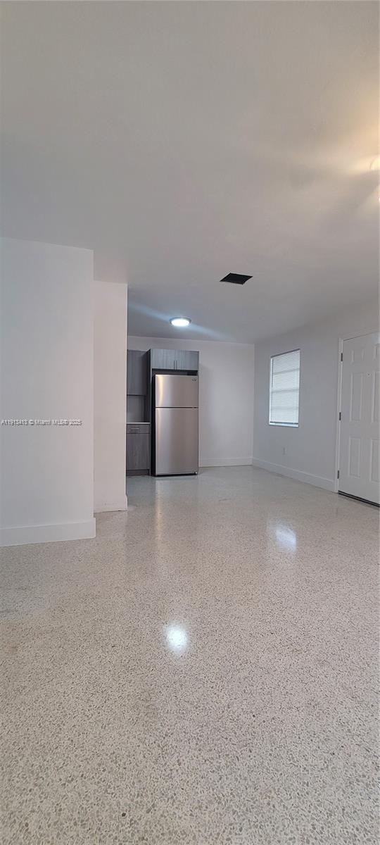 GLENROYAL SUB - Residential Lease