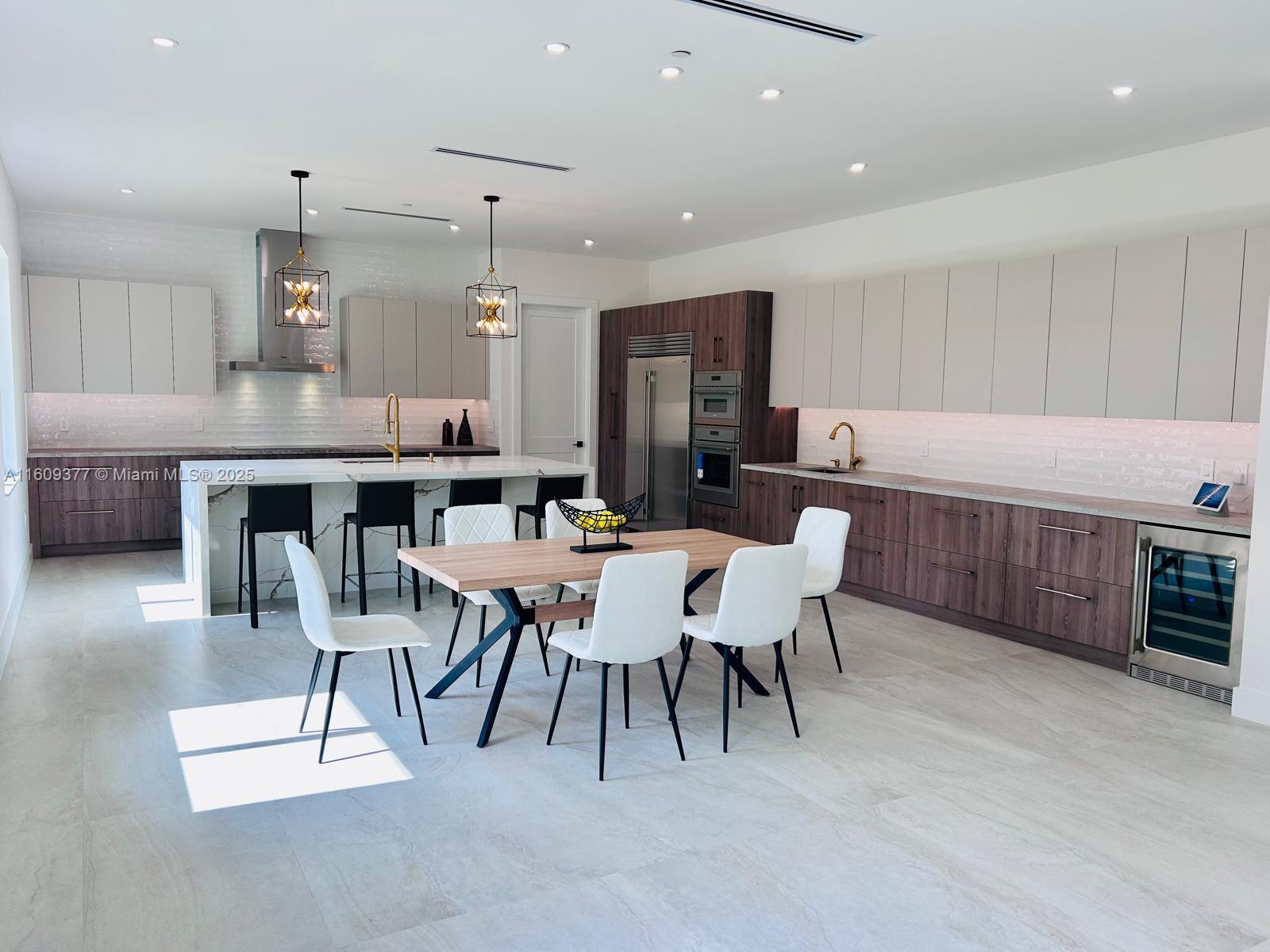 FLA FRUIT LANDS CO - Residential