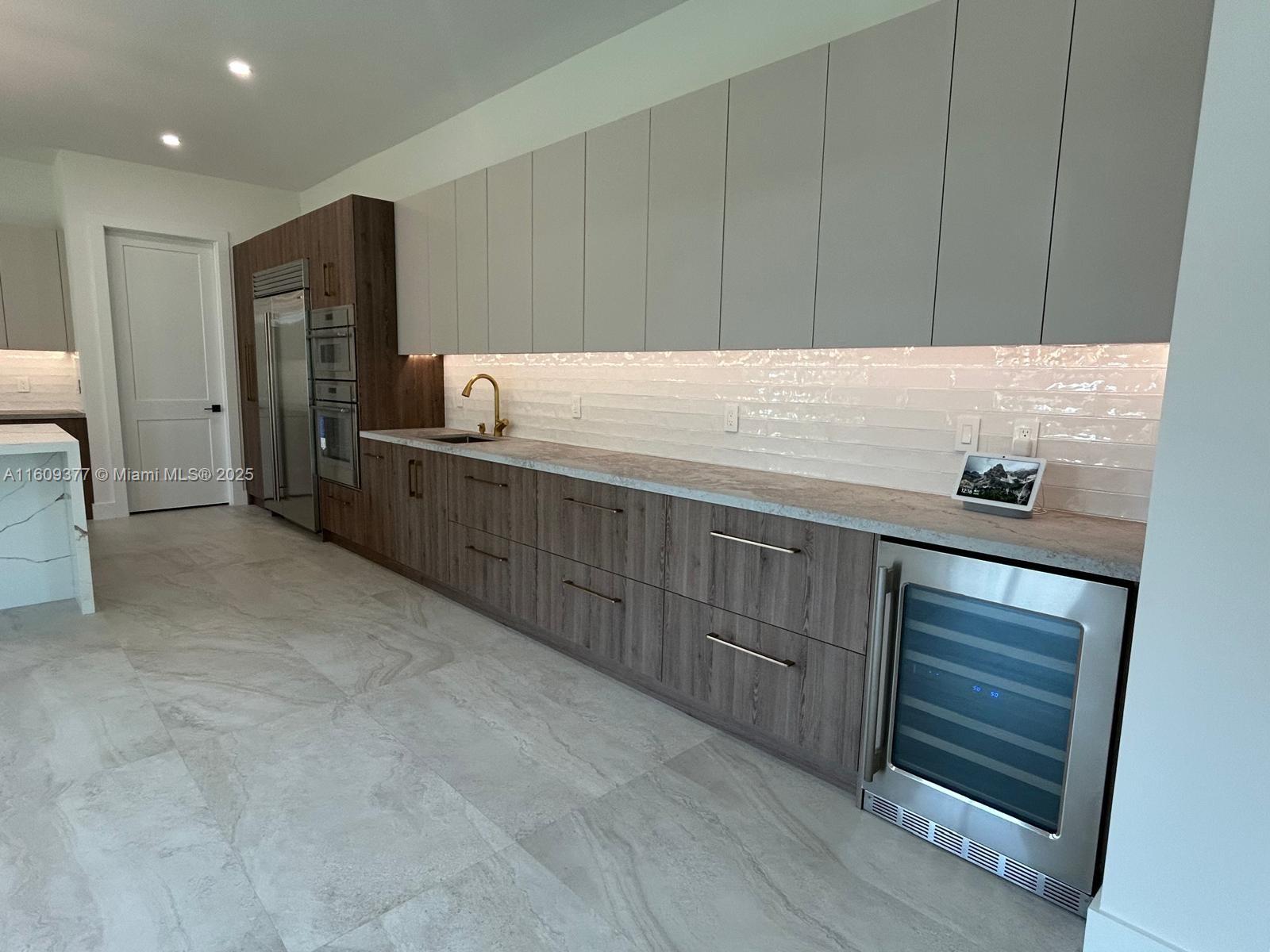 FLA FRUIT LANDS CO - Residential