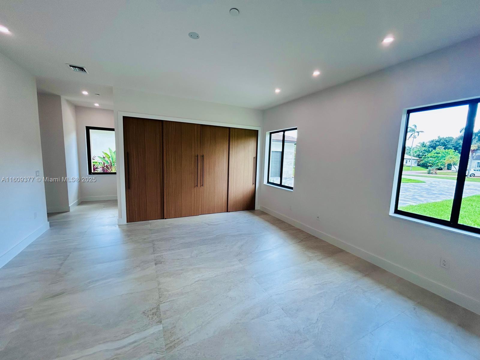 FLA FRUIT LANDS CO - Residential