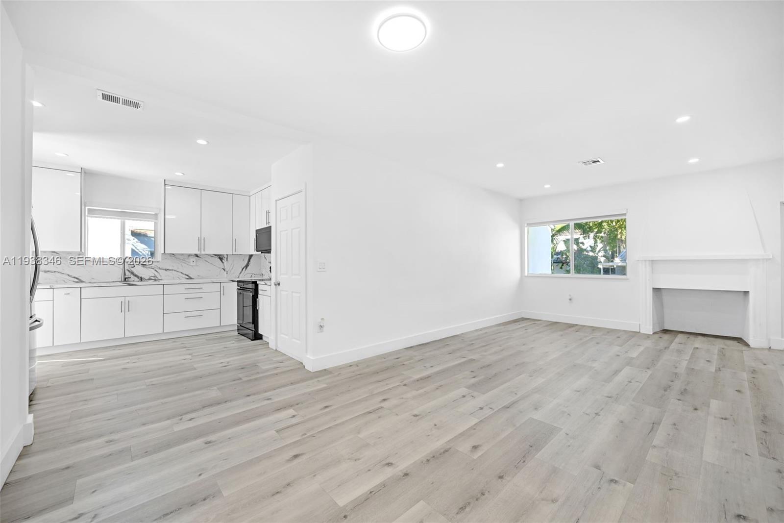 SHORECREST - Residential