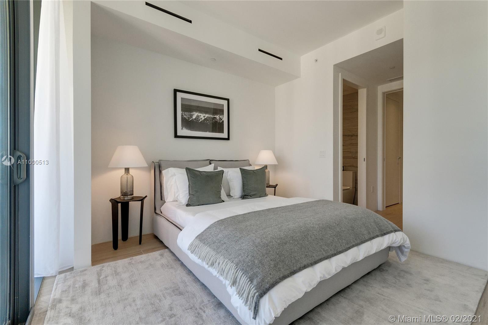 EIGHTY SEVEN PARK - Residential