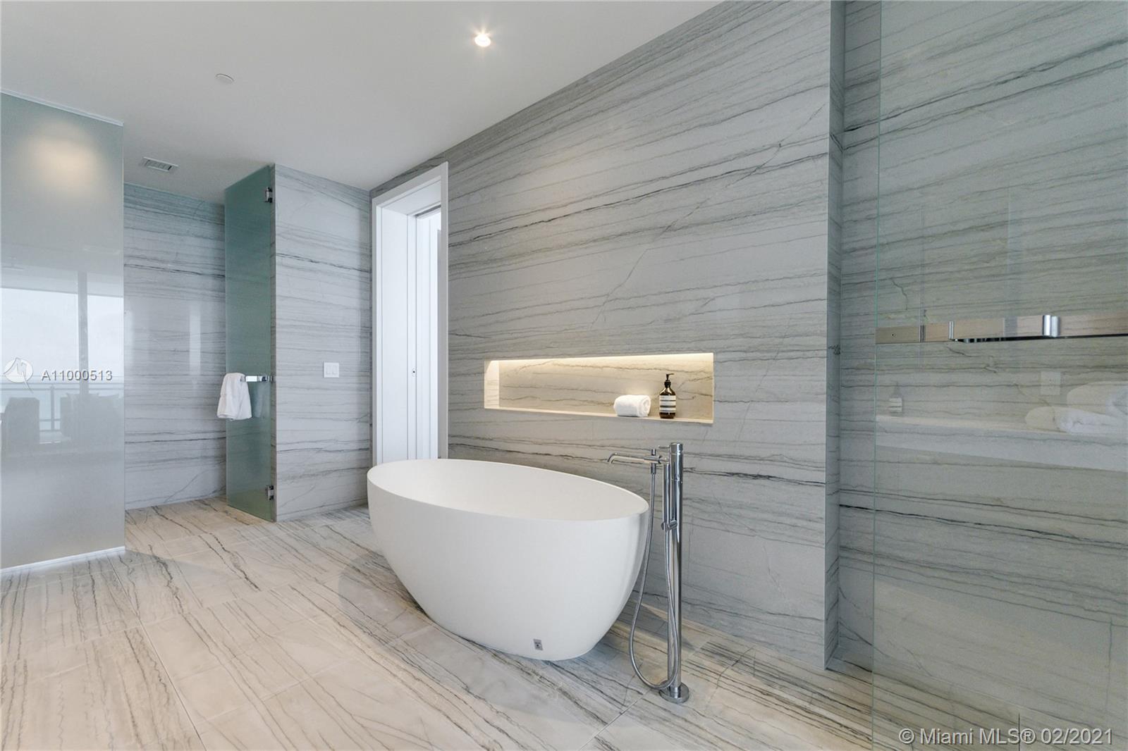 EIGHTY SEVEN PARK - Residential