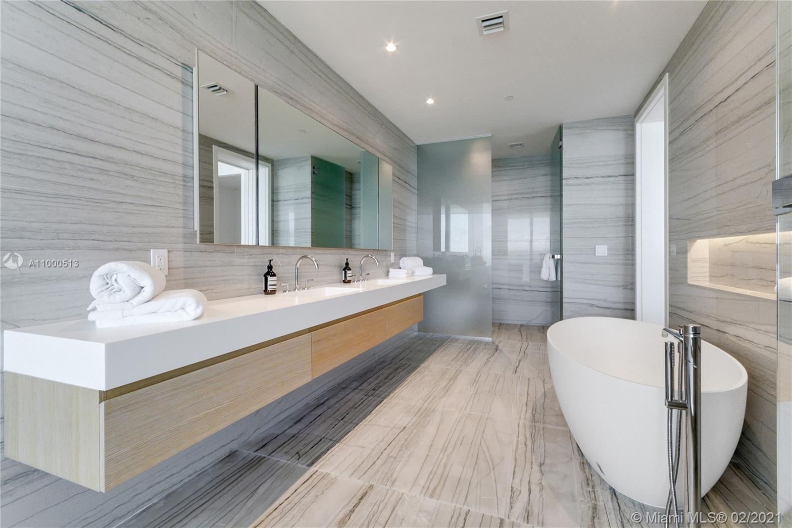 EIGHTY SEVEN PARK - Residential