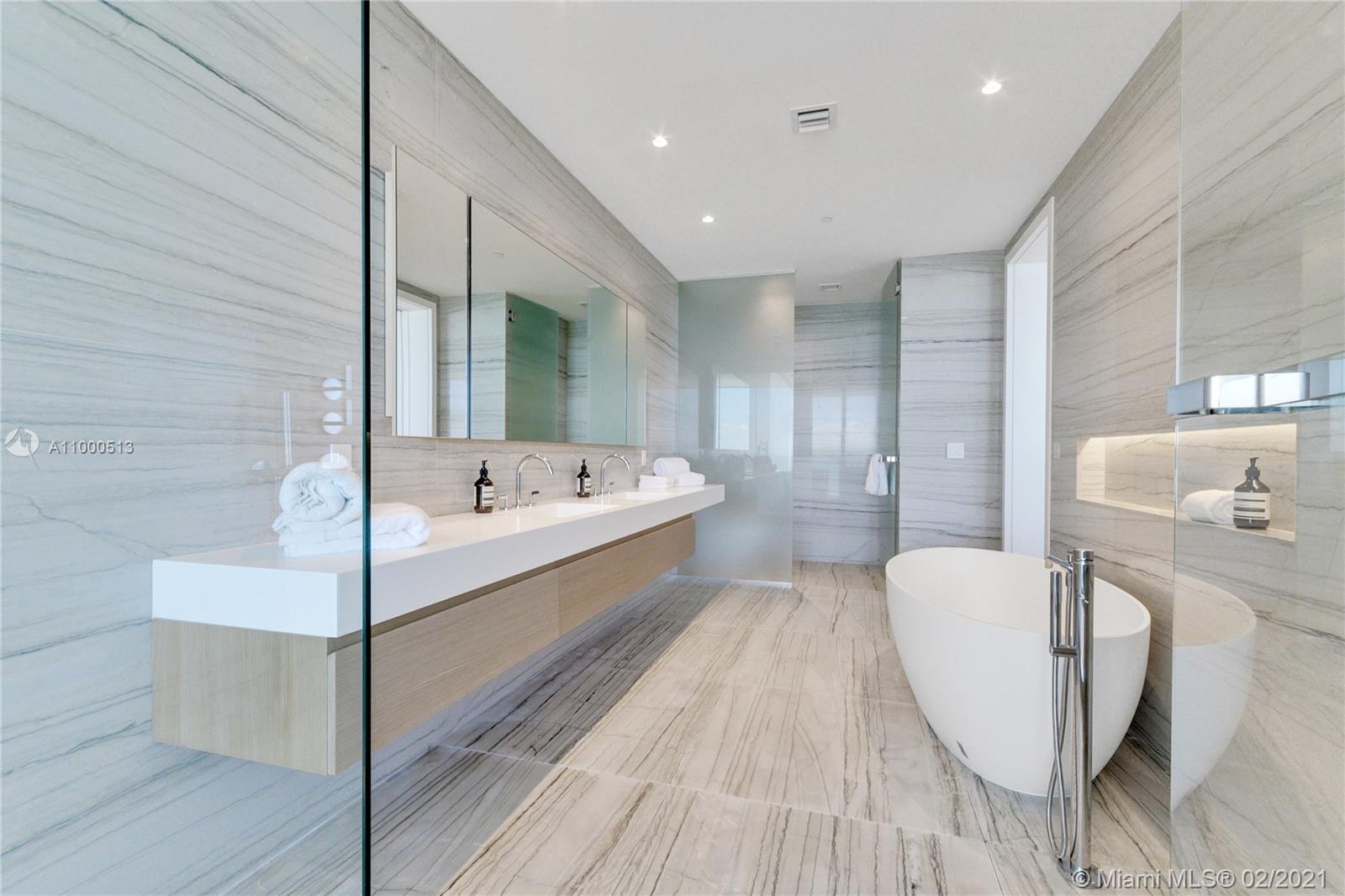 EIGHTY SEVEN PARK - Residential