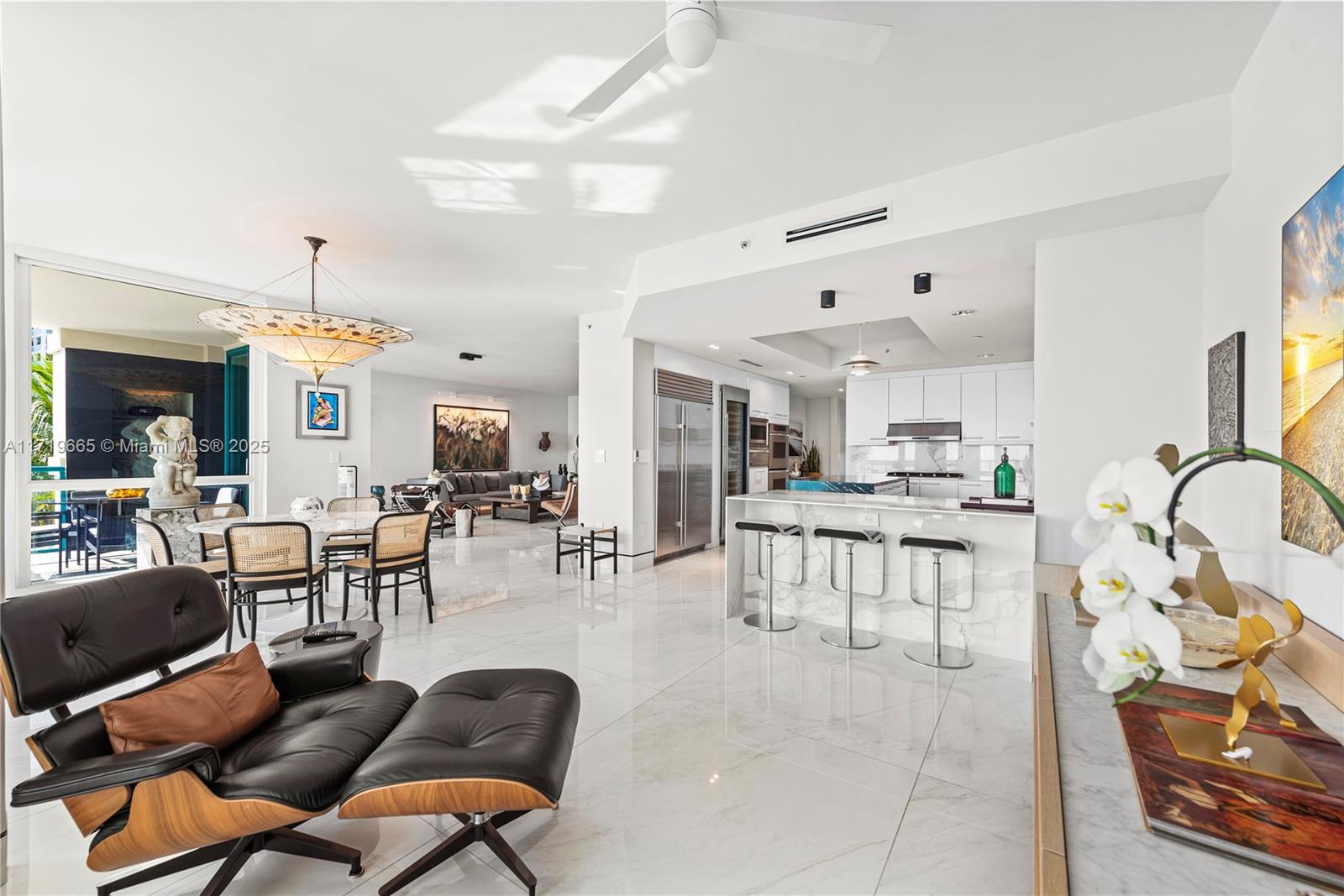 BEACON HARBOUR CONDO - Residential