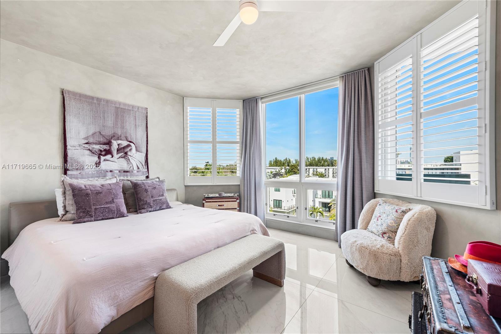 BEACON HARBOUR CONDO - Residential