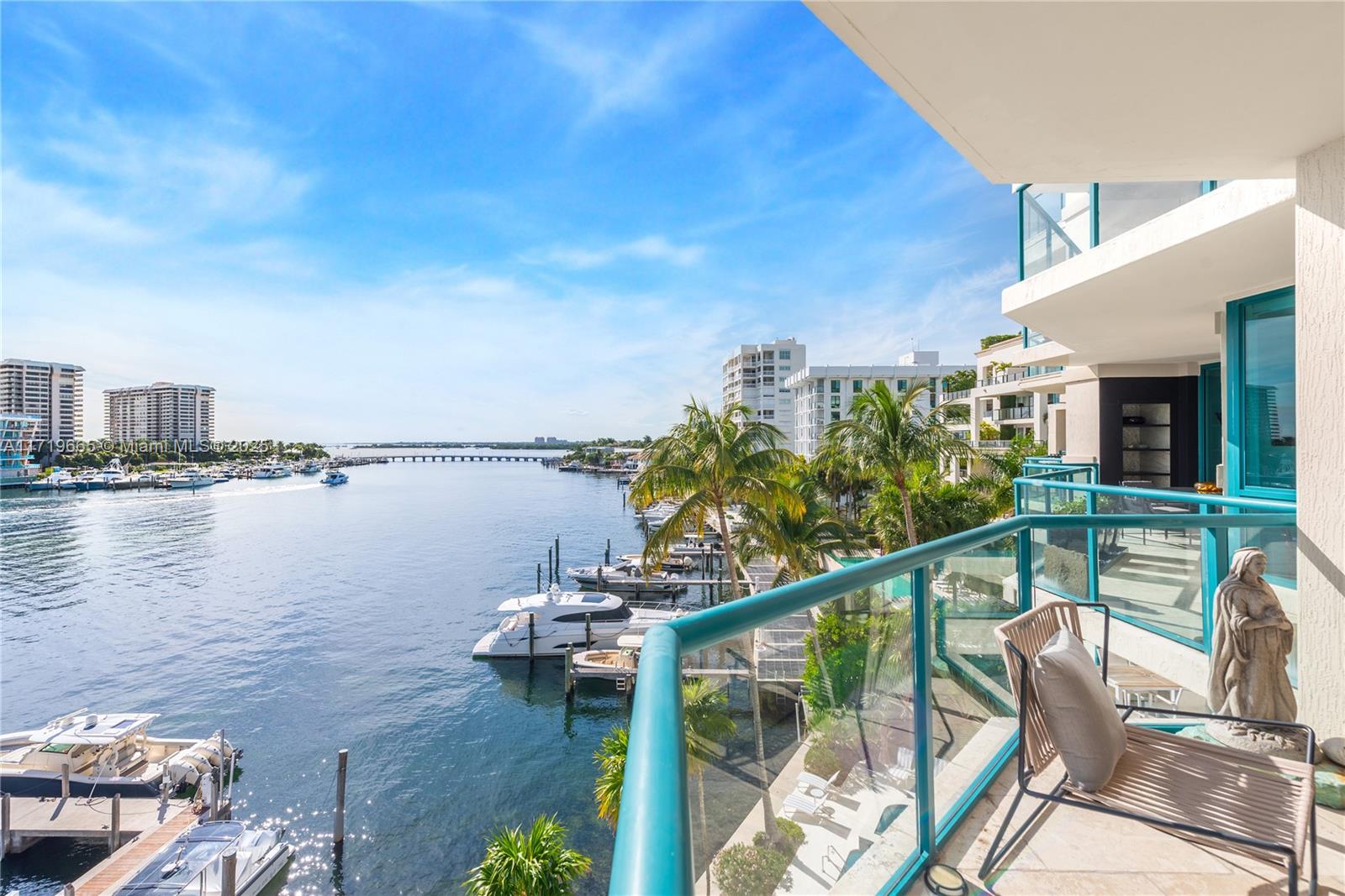 BEACON HARBOUR CONDO - Residential