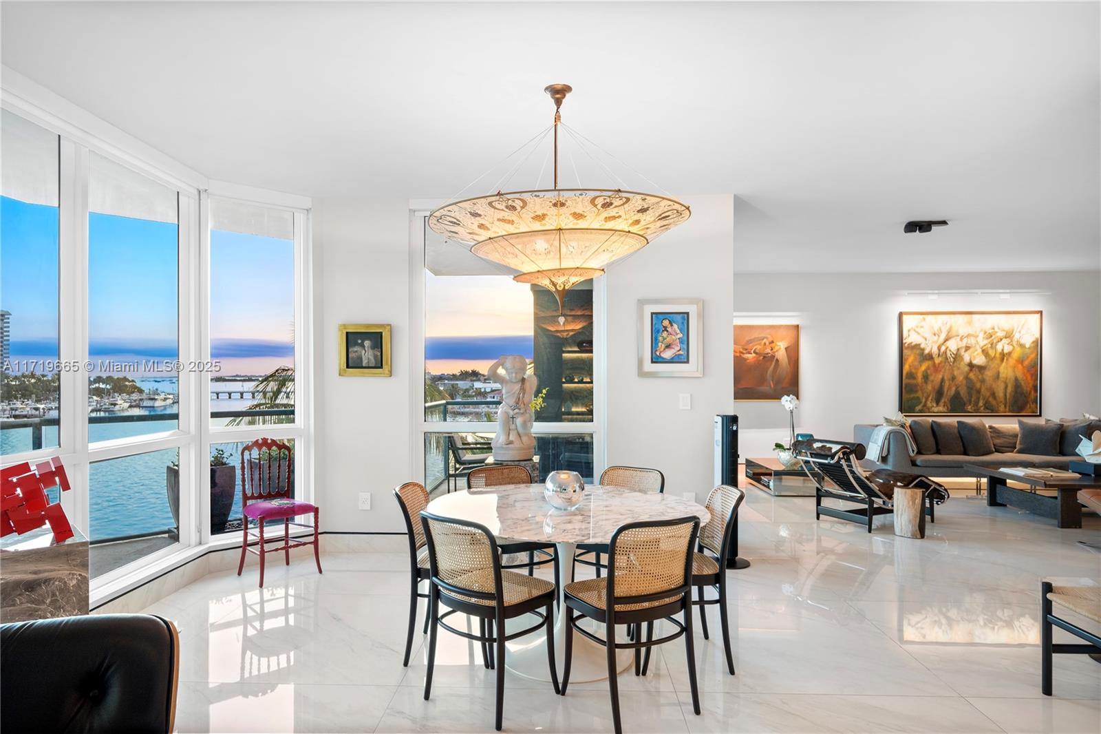 BEACON HARBOUR CONDO - Residential