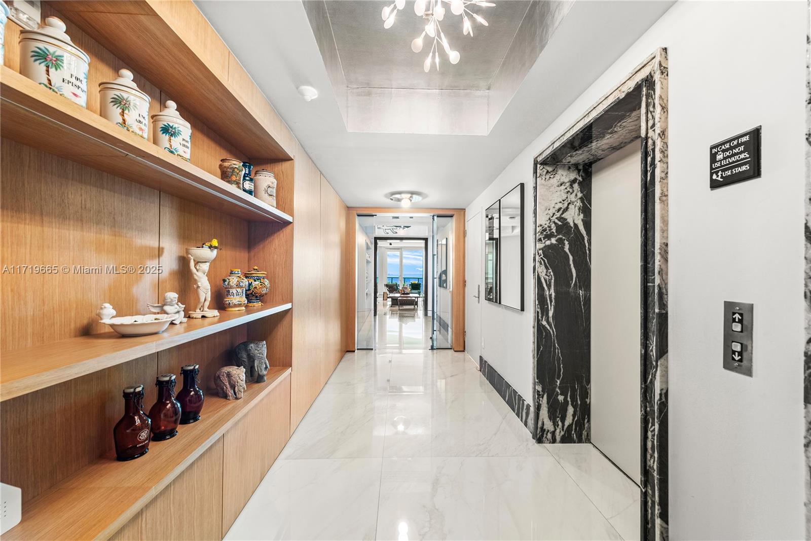 BEACON HARBOUR CONDO - Residential