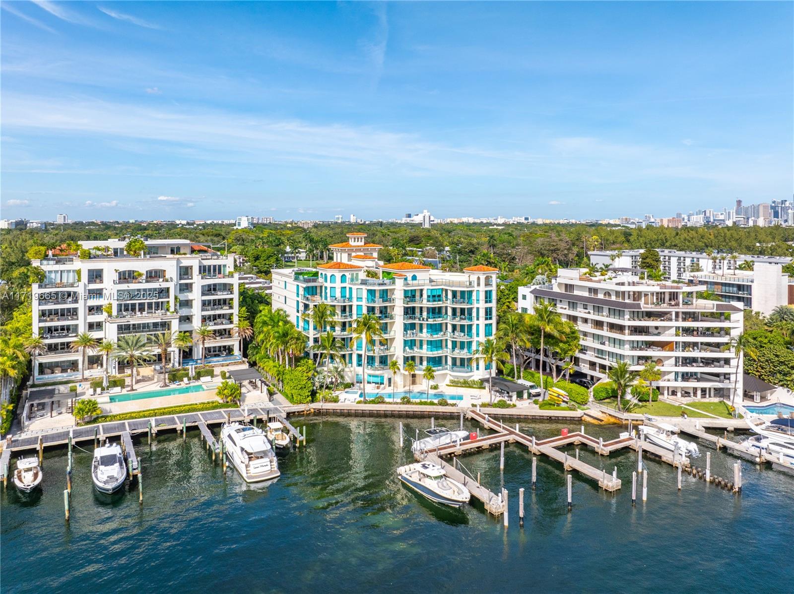 BEACON HARBOUR CONDO - Residential