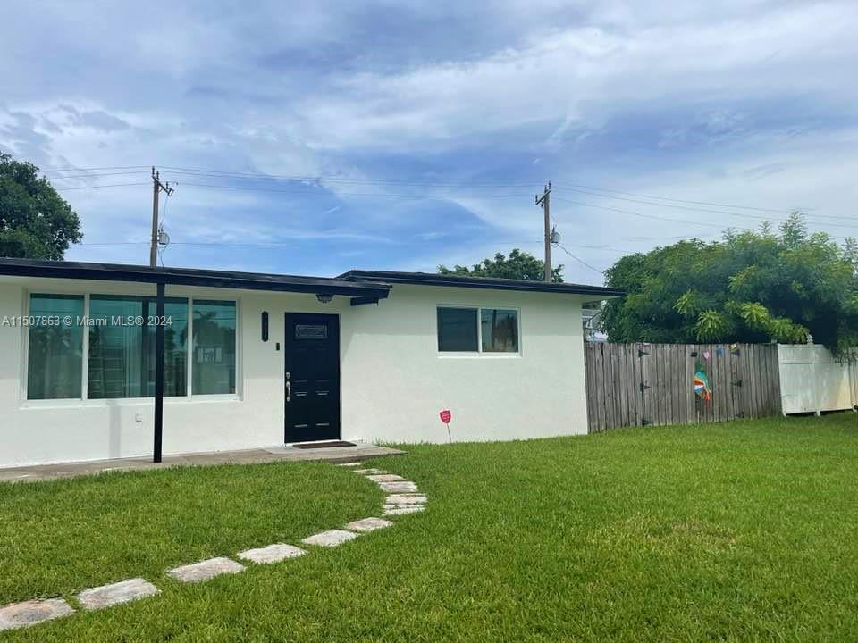 1534 Nw 61st Ave, Margate, Broward County, Florida - 4 Bedrooms  
3 Bathrooms - 