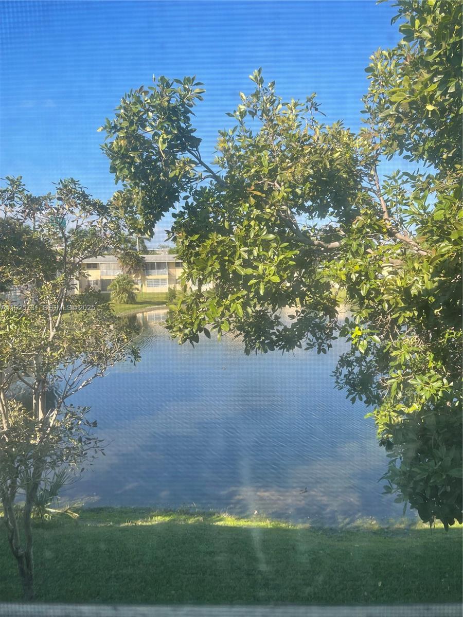 BISC LAKE GARDENS NO 2 BL - Residential Lease