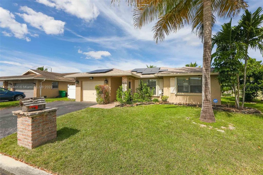 Photo of 9635 NW 83 St, Tamarac, FL 33321 (MLS # A11469481)