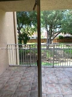 ROYAL PALM PLACE - Residential