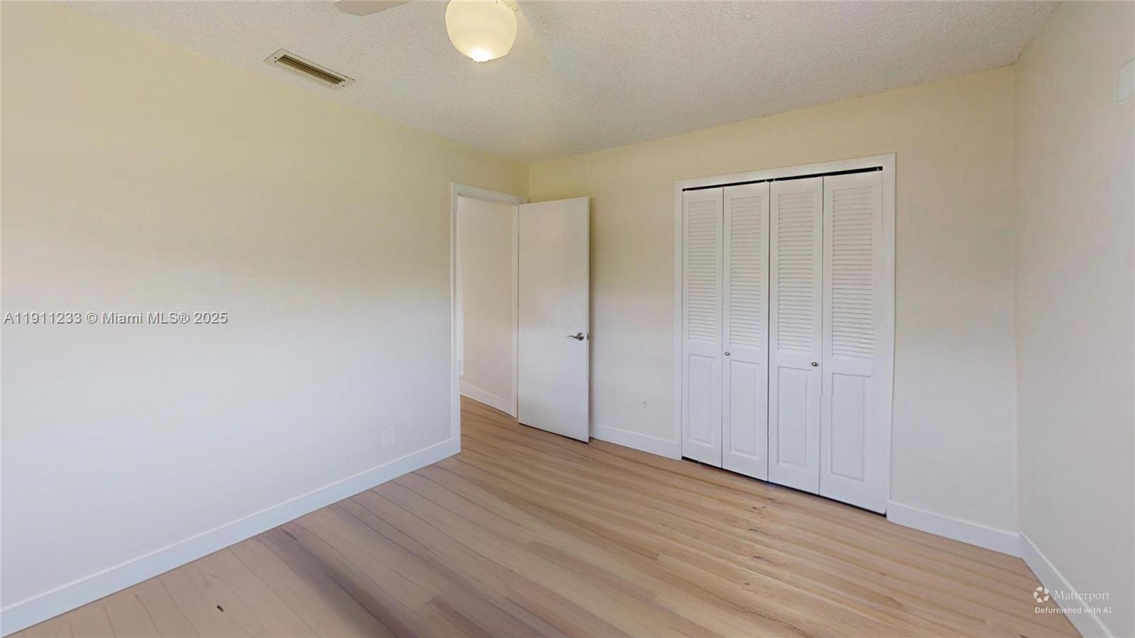 GREENTREE VILLAS CONDO - Residential