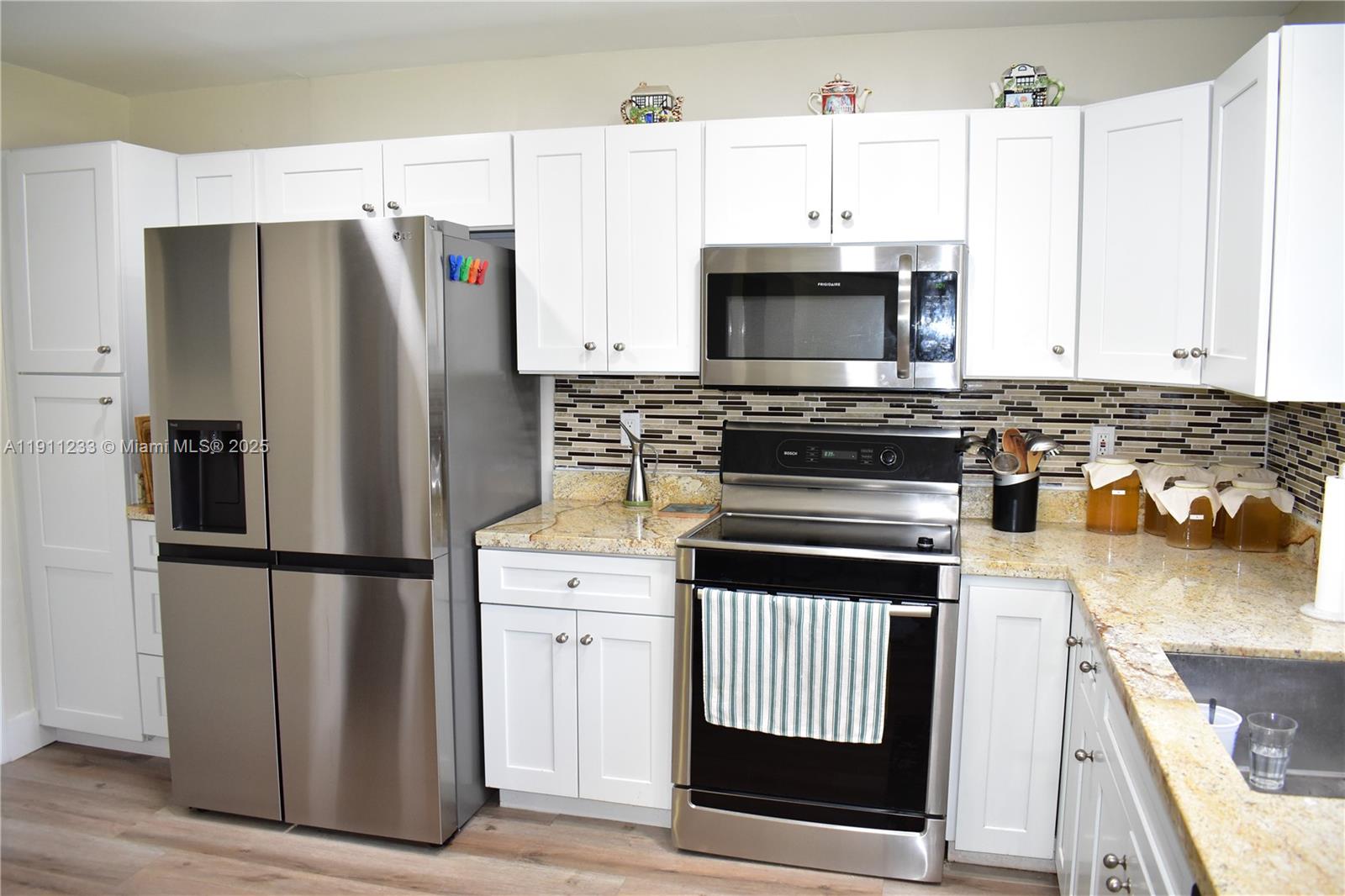 GREENTREE VILLAS CONDO - Residential