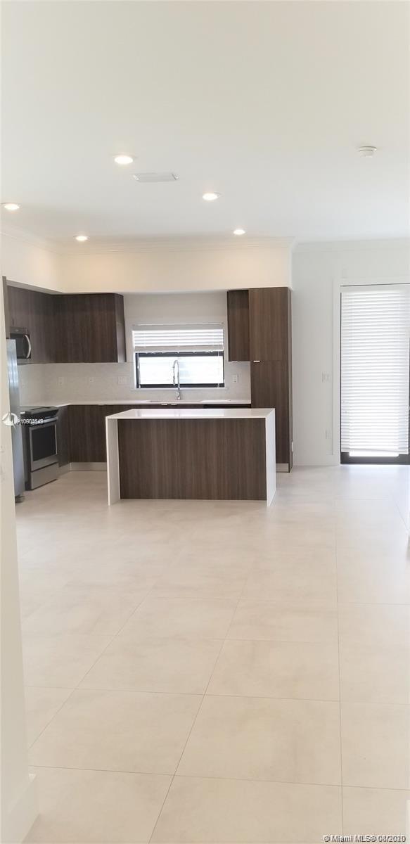 Killian Commons - Residential Lease