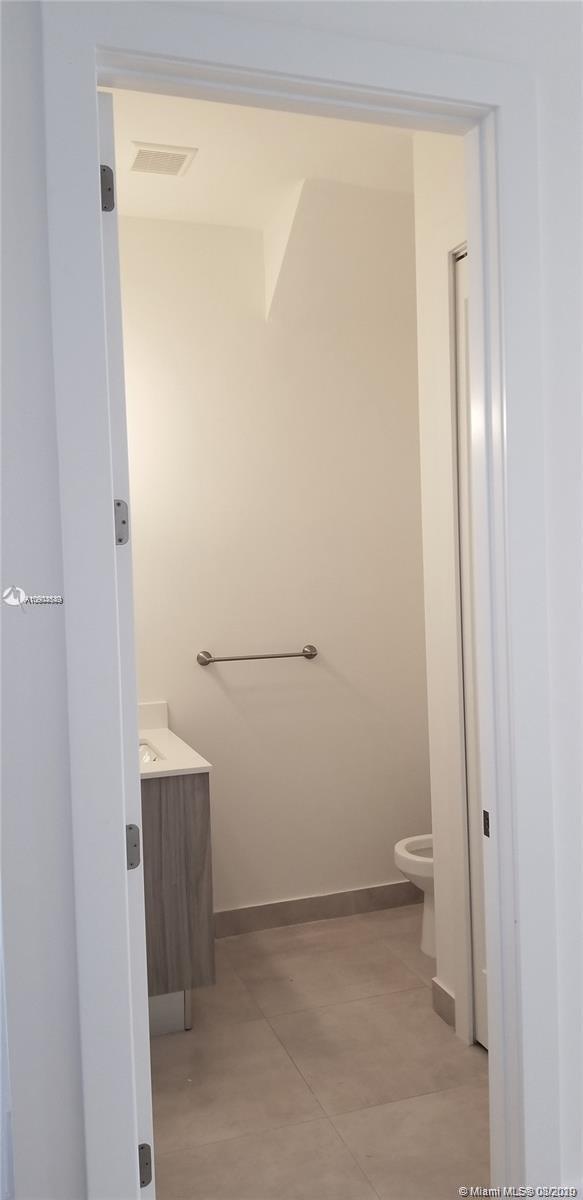 Killian Commons - Residential Lease