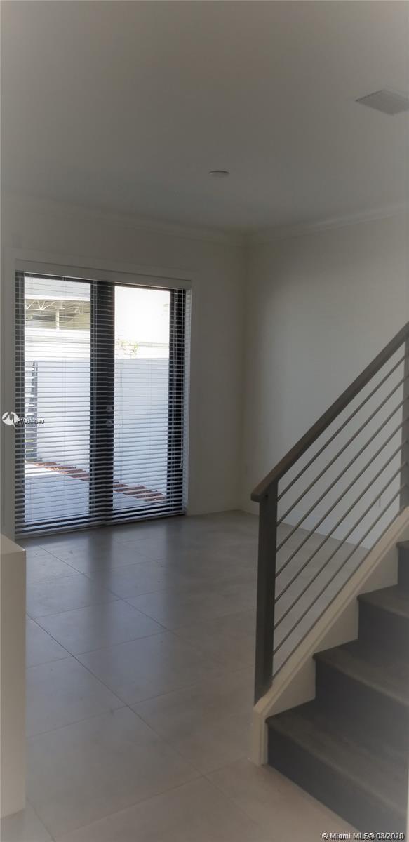 Killian Commons - Residential Lease