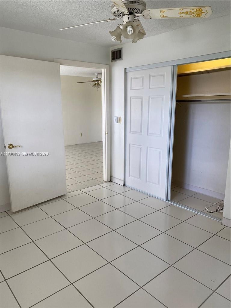 III DELWOOD WEST CONDO - Residential Lease